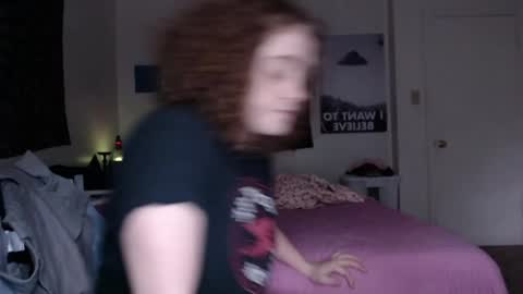 Strawberrylotsacake online show from April 25, 2:36 pm