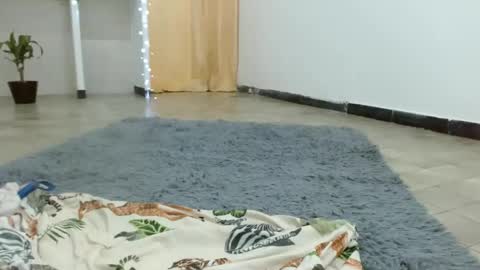 Dulce online show from February 24, 5:09 pm