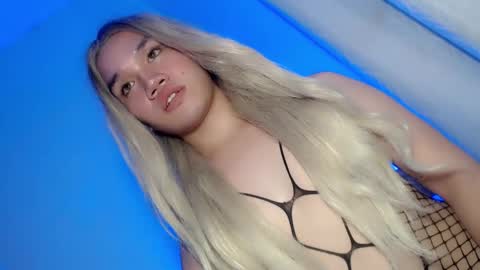 lexie online show from December 17, 9:07 am