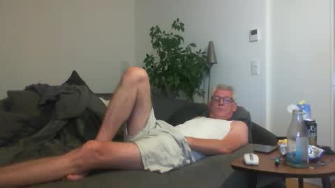 stremic online show from September 10, 3:17 am