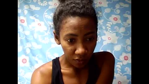 Snapshot of strevah9794 chatting on February 20, 9:04 pm strevah9794 online show from February 20, 9:04 pm