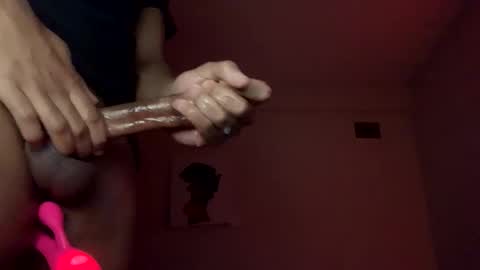 Snapshot of strictlysoloo chatting on January 10, 10:36 pm strictlysoloo online show from January 10, 10:36 pm