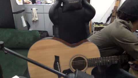 Snapshot of stringin69 chatting on February 7, 7:12 am stringin69 online show from February 7, 7:12 am