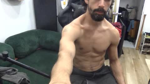 Snapshot of stringin69 chatting on March 2, 7:15 am stringin69 online show from March 2, 7:15 am