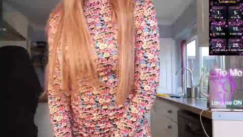 Amorina online show from February 28, 1:12 pm