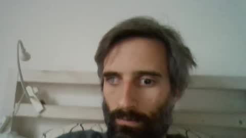 stroke1 online show from December 16, 9:03 am