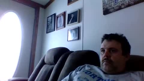 Snapshot of strokenmycock78 chatting on February 1, 9:24 pm strokenmycock78 online show from February 1, 9:24 pm