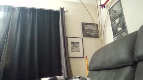 Snapshot of strokinaces1 chatting on April 13, 4:51 am strokinaces1 online show from April 13, 4:51 am