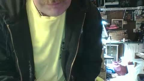 Snapshot of strokingjoe14585 chatting on December 23, 8:12 am strokingjoe14585 online show from December 23, 8:12 am