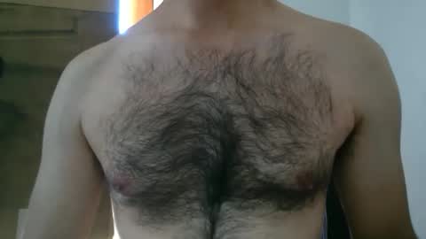 Snapshot of strongandmanly chatting on January 6, 8:39 pm Strongandmanly online show from January 6, 8:39 pm