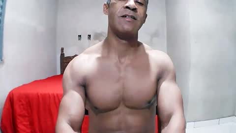 strongdaddyfantastic online show from April 1, 3:40 am