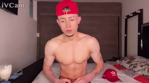 stronghardlatino online show from March 15, 4:24 pm