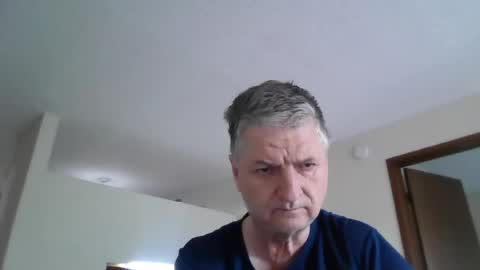 stuart9900 online show from June 23, 8:07 pm