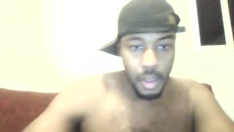 Snapshot of stud4cougar chatting on March 3, 1:56 am stud4cougar online show from March 3, 1:56 am