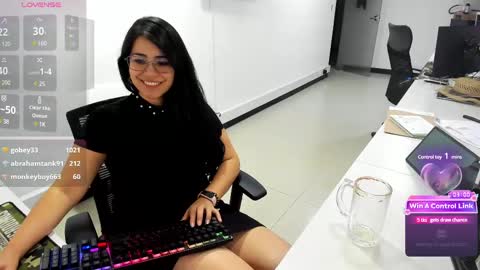 studcb_ online show from March 1, 3:43 am