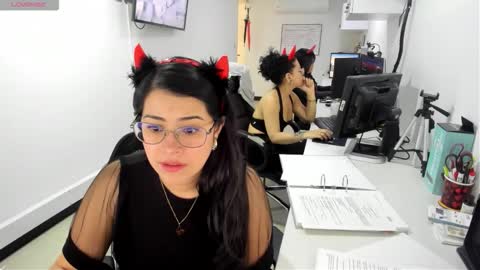 studcb_ online show from October 1, 3:40 pm