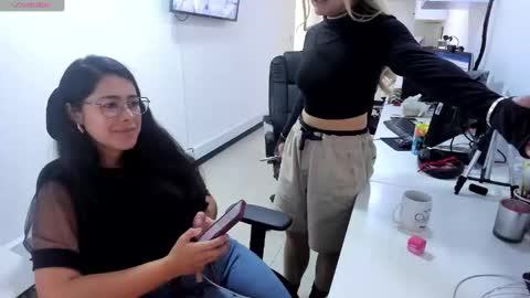 studcb_ online show from November 8, 6:51 pm