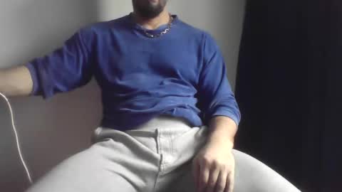 Ero online show from December 5, 10:24 am