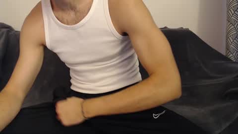 Stud From Paris online show from December 3, 12:27 pm