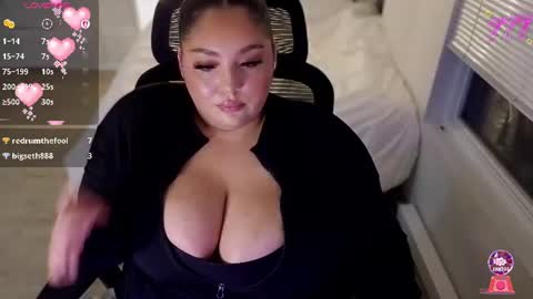 stunnahaus online show from August 3, 4:11 am