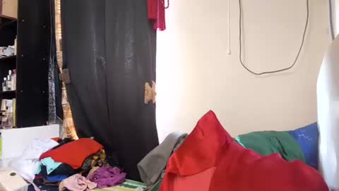 Snapshot of stunnerasha chatting on October 2, 4:19 am IG livinlavidakhai online show from October 2, 4:19 am