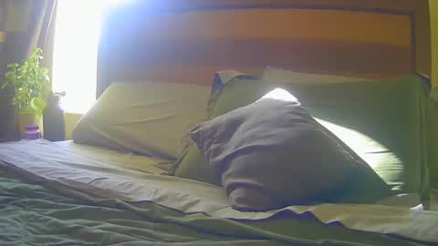 styles1003 online show from January 12, 9:31 pm