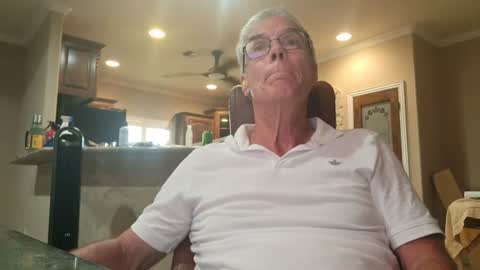 luvHUNGCOCK online show from July 5, 7:21 pm