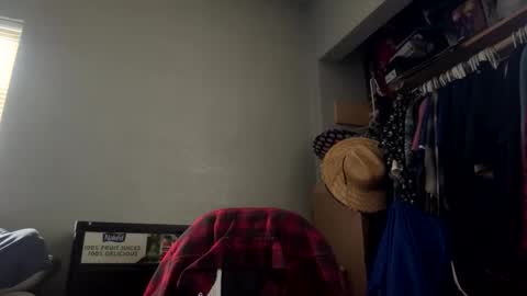 suavecito67 online show from November 27, 3:58 pm