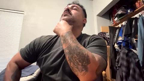 suavecito67 online show from March 22, 1:36 pm