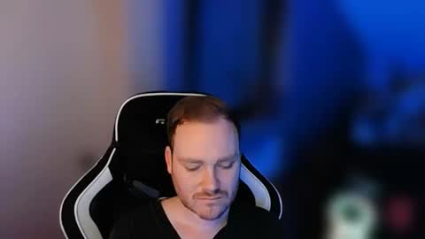 Snapshot of sub_austr chatting on March 13, 11:00 pm sub_austr online show from March 13, 11:00 pm