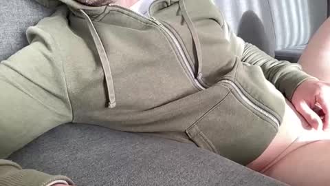 alex online show from December 2, 11:01 am