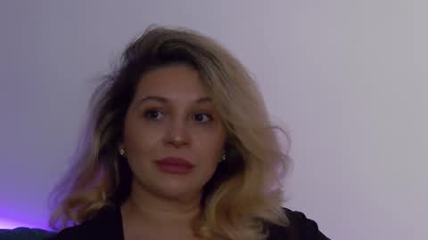 Carla online show from September 16, 9:10 am