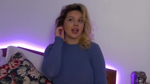 Carla online show from September 25, 6:39 am