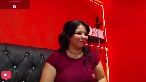 Nicky online show from December 28, 12:04 am