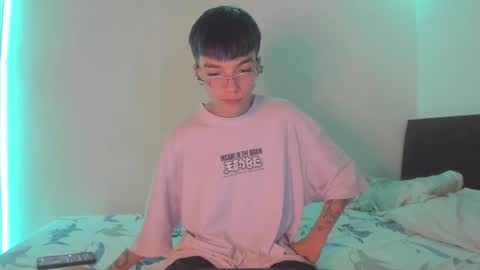 Snapshot of submissive_boyy_ chatting on December 24, 2:22 pm nico online show from December 24, 2:22 pm