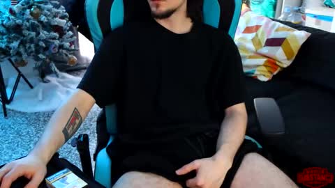 Im Substanc3  online show from February 10, 10:19 am