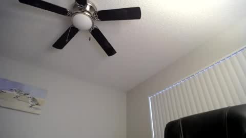 subswitchuser online show from August 9, 10:26 pm