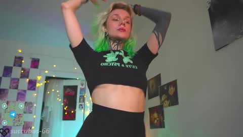 succubus_66 online show from September 17, 8:38 am