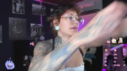 Alexy online show from February 8, 4:32 pm