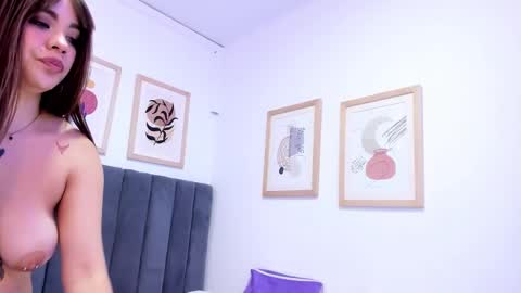 Luna  online show from October 18, 9:04 pm