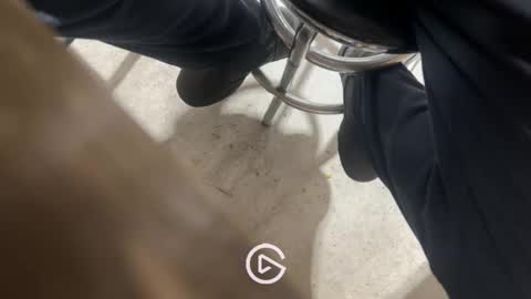 suck_me34 online show from April 1, 12:11 am