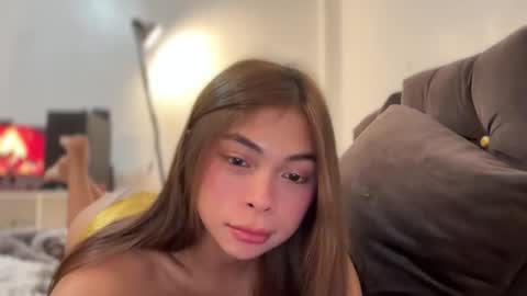 Snapshot of suckablechick chatting on January 15, 8:30 am Marry online show from January 15, 8:30 am