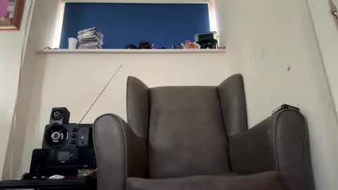 Snapshot of suckcockyh chatting on November 12, 9:42 am suckcockyh online show from November 12, 9:42 am