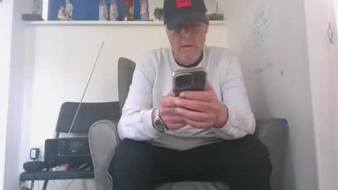 suckcockyh online show from April 28, 9:58 am