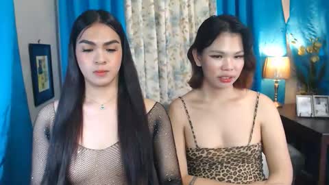 mitch and mitchie online show from May 31, 8:21 am