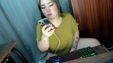 Millany online show from April 28, 3:33 am