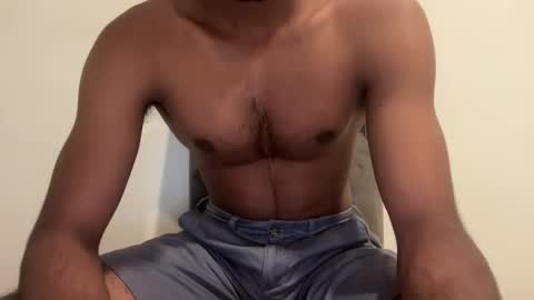 Allyours online show from March 1, 8:55 pm