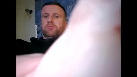 Snapshot of sucktheseboots chatting on March 28, 11:15 pm sucktheseboots online show from March 28, 11:15 pm