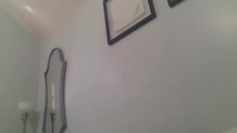 Snapshot of suckurclit40 chatting on January 15, 2:21 pm suckurclit40 online show from January 15, 2:21 pm