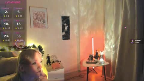 sue_everett online show from January 24, 6:46 pm